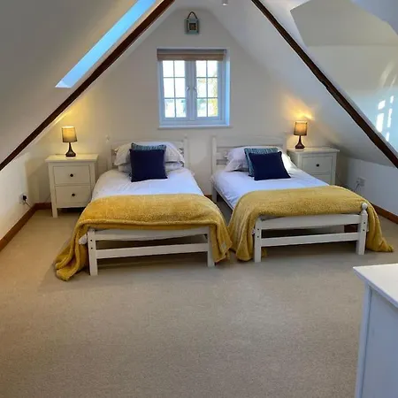 Malt House Cottage With River Severn View Balcony Upton upon Severn Exterior photo