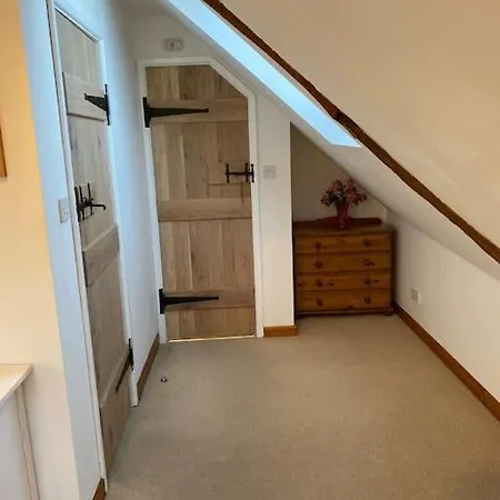 Malt House Cottage With River Severn View Balcony Upton upon Severn Exterior photo