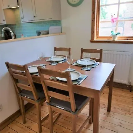 Malt House Cottage With River Severn View Balcony Upton upon Severn Exterior photo