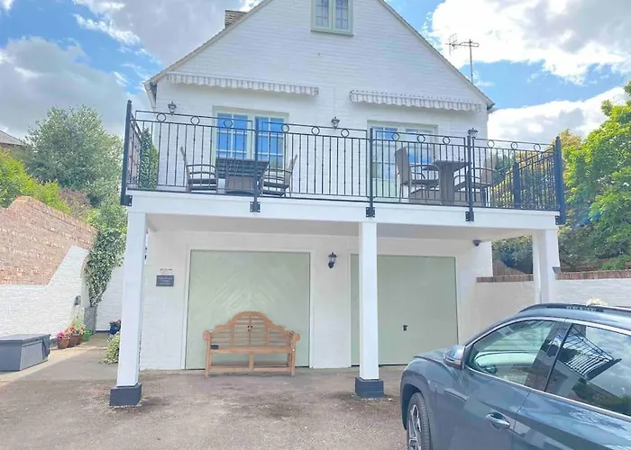 Malt House Cottage With River Severn View Balcony